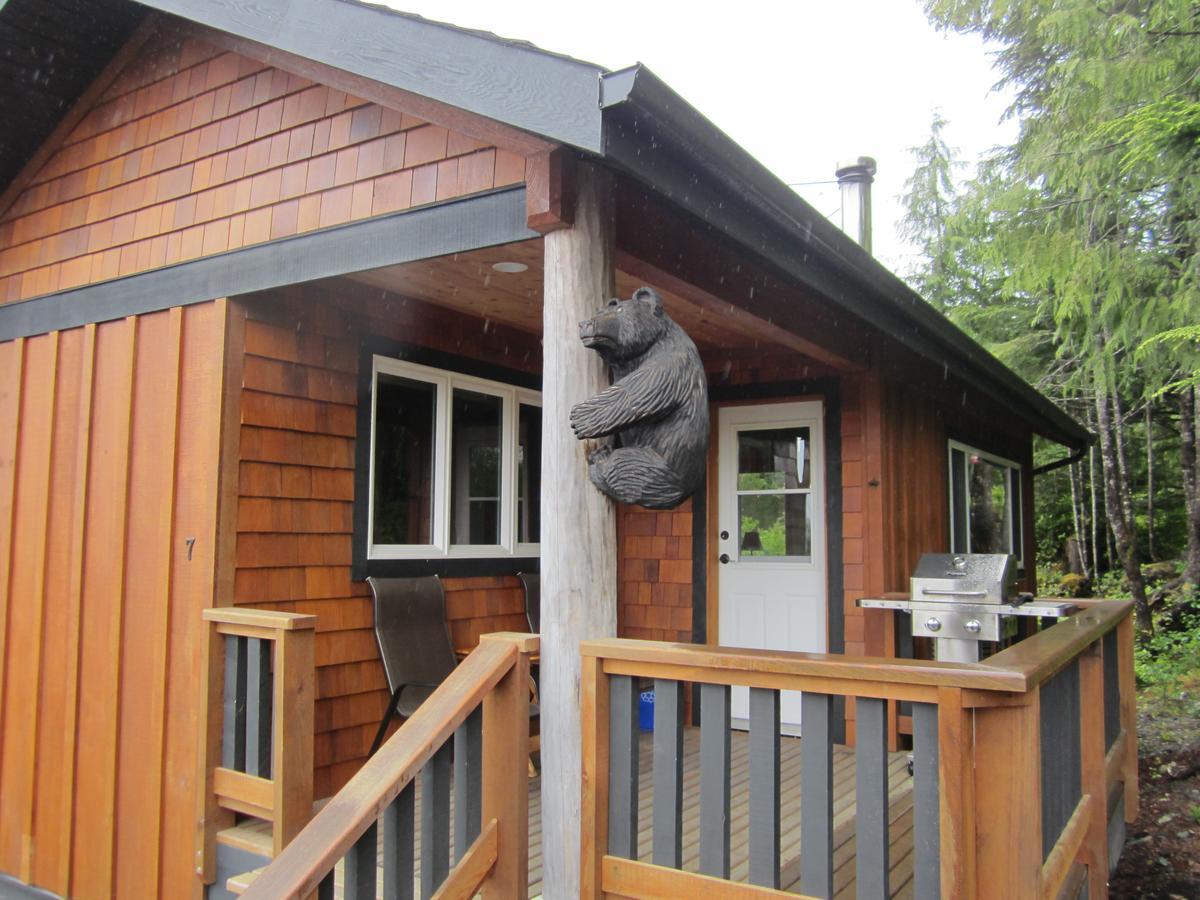 Hôtel Ecoscape Cabins à Port Hardy Extérieur photo