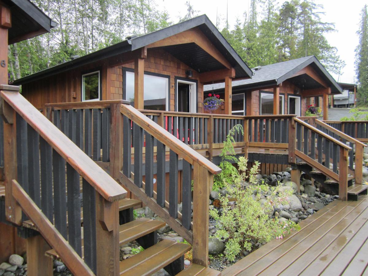 Hôtel Ecoscape Cabins à Port Hardy Extérieur photo