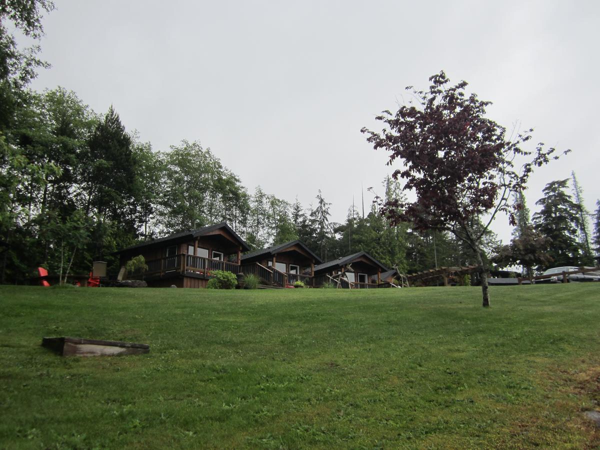 Hôtel Ecoscape Cabins à Port Hardy Extérieur photo